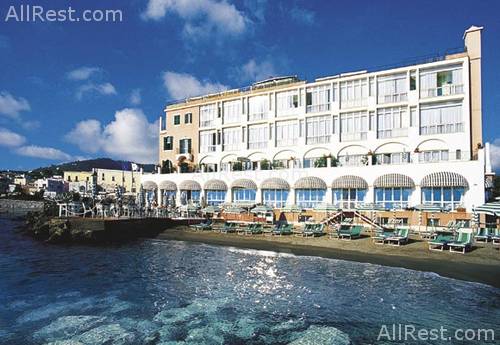 Miramare & Castello 3